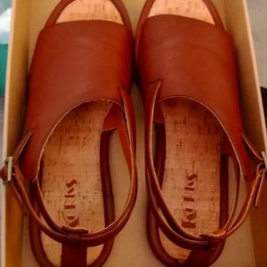 Korks Dark Brown Women's Tate Sandals, NWOT, size 10M